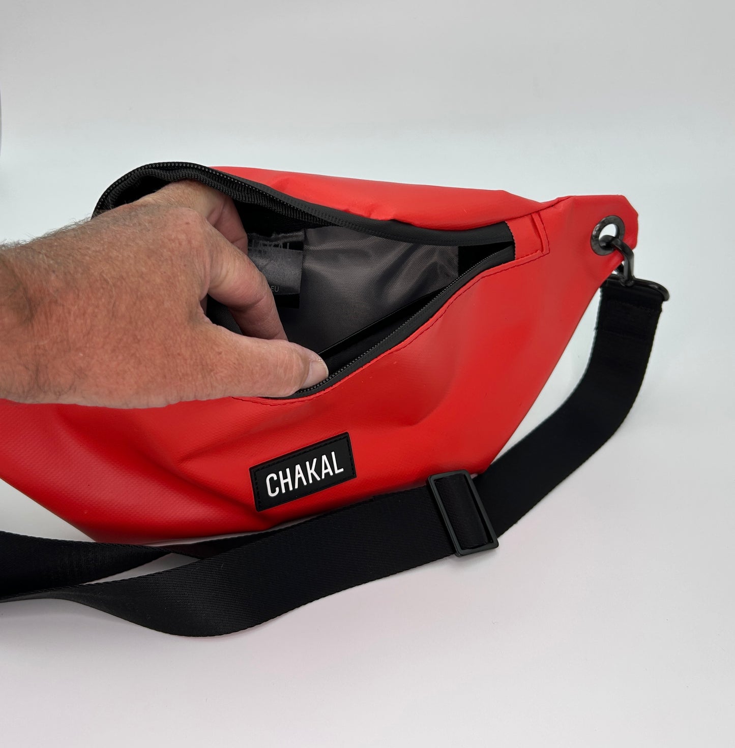BA04H - 3016 Crossbody Korallenrot
