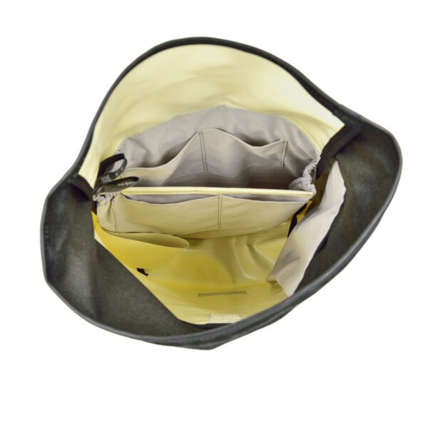 BX04G Cream water-repellent rucksack bag inside